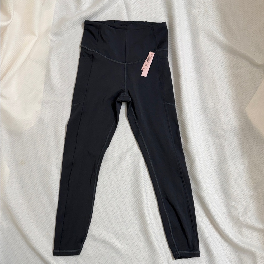 Victoria's Secret SP Gray Leggings with Pockets NWT‎